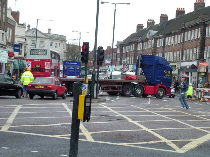 Traffic jam part 2, King Street, 26/04/05. Photo by Bill Double.